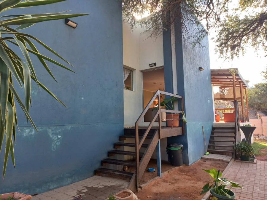 8 Bedroom Property for Sale in Keidebees Northern Cape